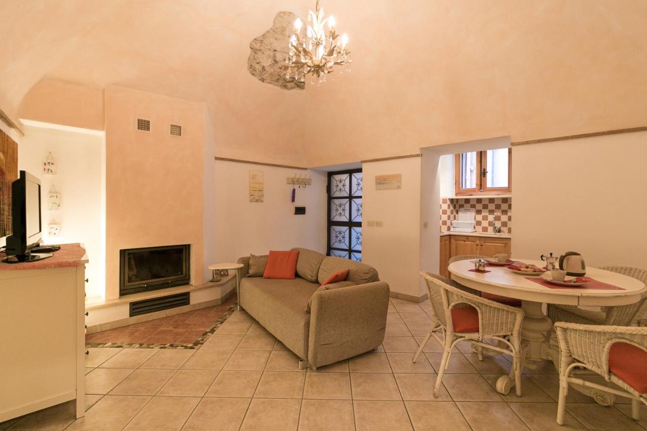 Nice Apartment Porto Santo Stefano  Buitenkant foto