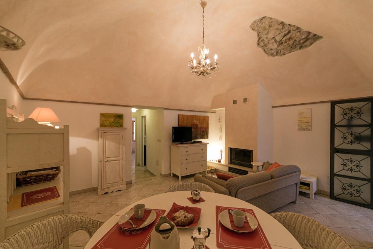 Nice Apartment Porto Santo Stefano  Buitenkant foto