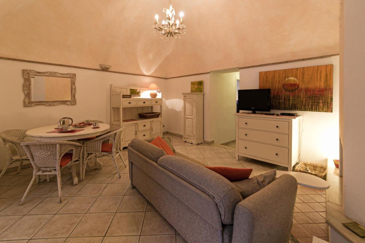 Nice Apartment Porto Santo Stefano  Buitenkant foto